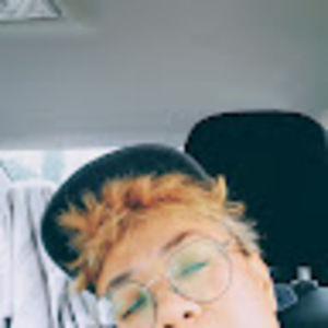 Meet your Posher, Alejandra